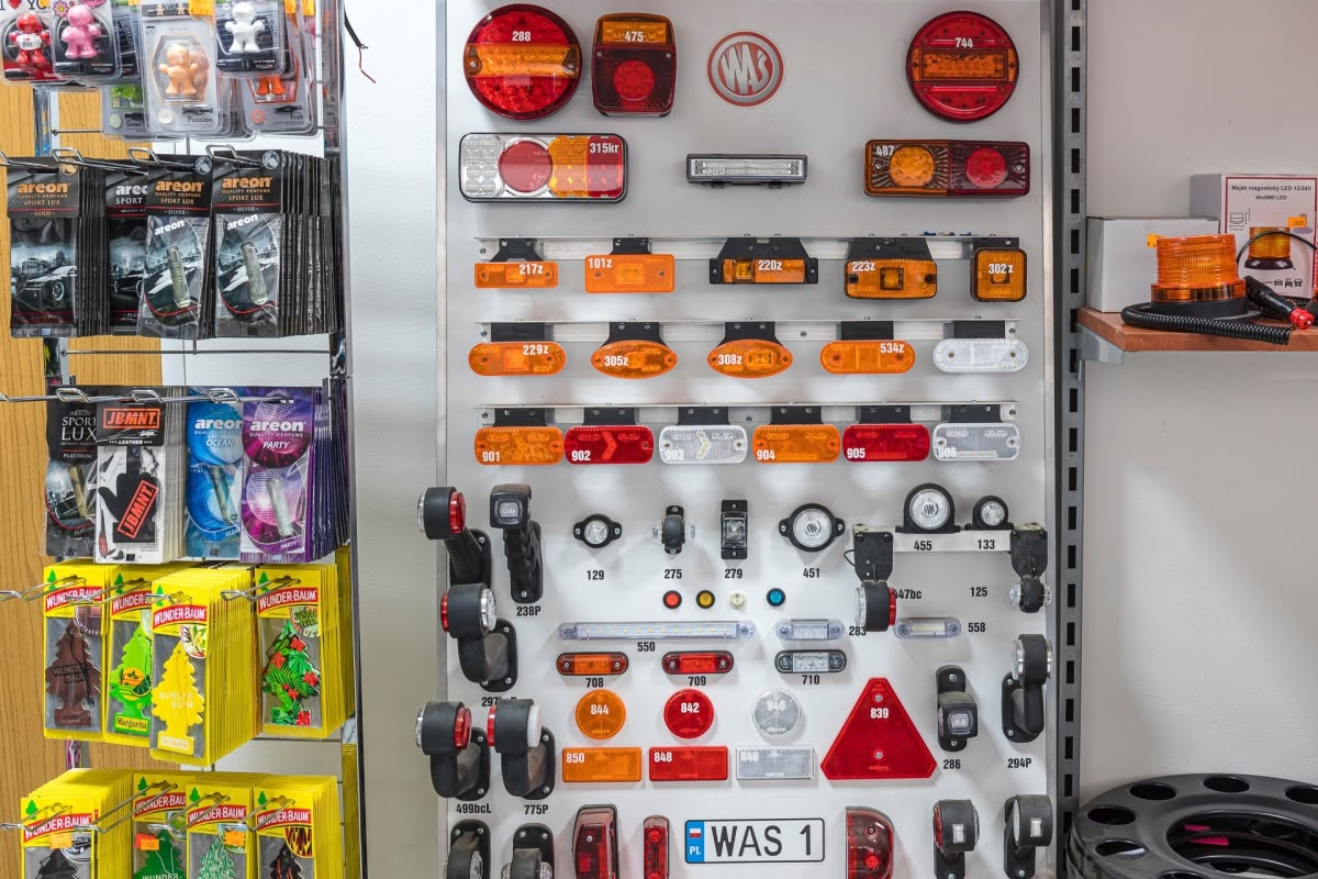 Autoelektro a osvetlenie